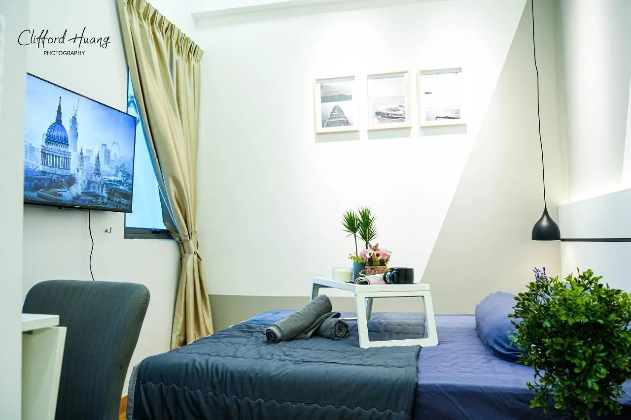Best Pool View Klcc Trx Merdeka 118 Near Monorail Station Clb371B Kuala Lumpur Ma­lay­sia