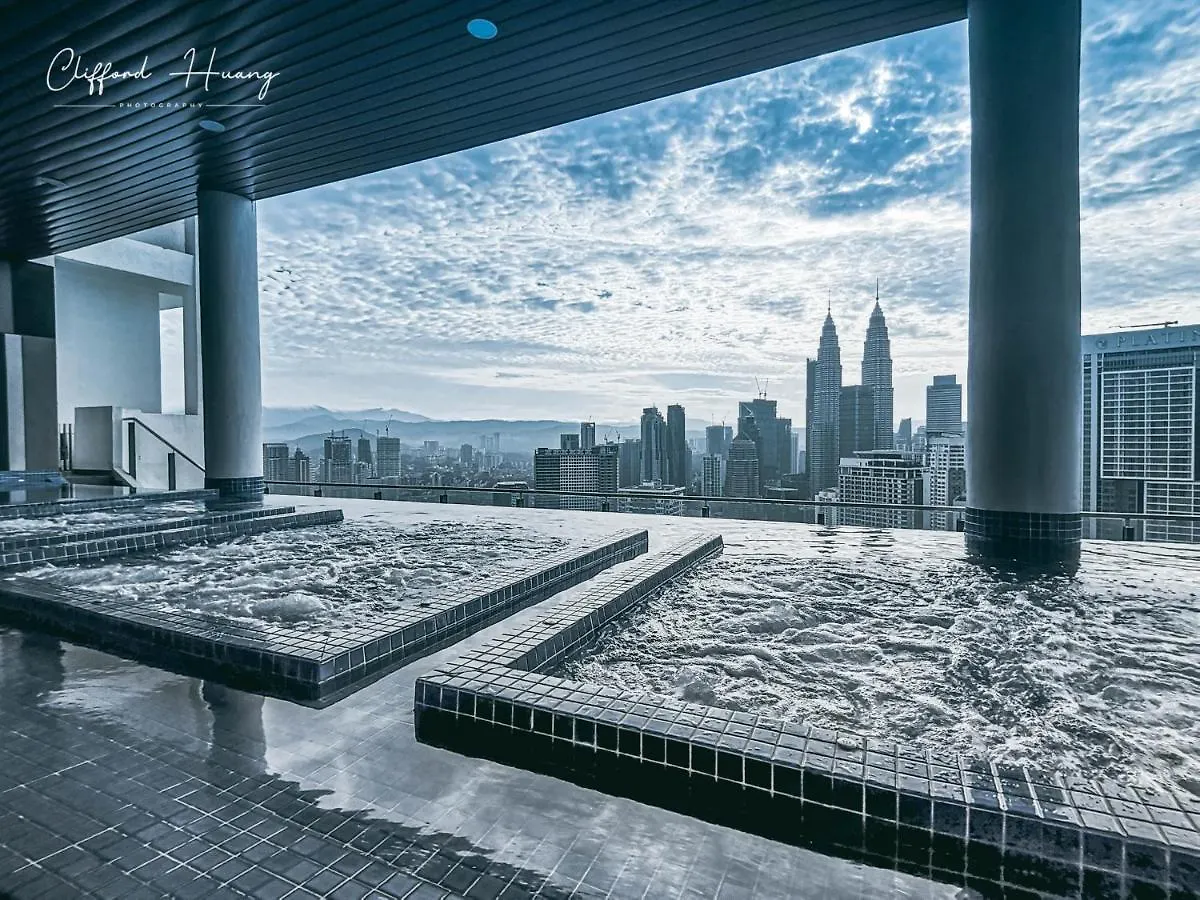 Best Pool View Klcc Trx Merdeka 118 Near Monorail Station Clb371B Kuala Lumpur Malaysia